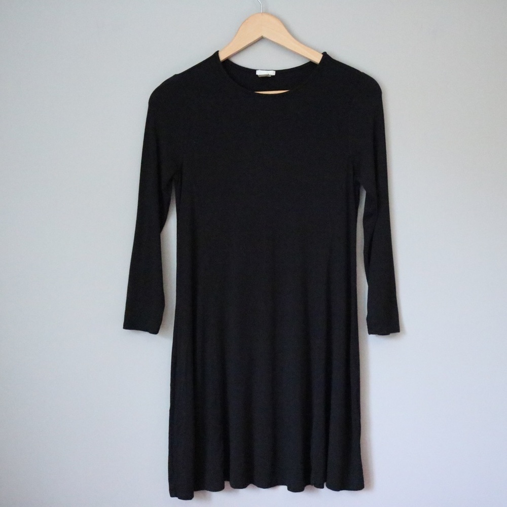 Forever 21 Black Long Sleeve Dress